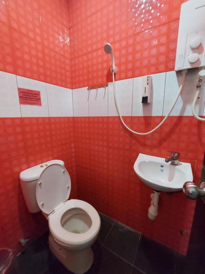 Nabil Nabila Motel Kuah Zewnętrze zdjęcie
